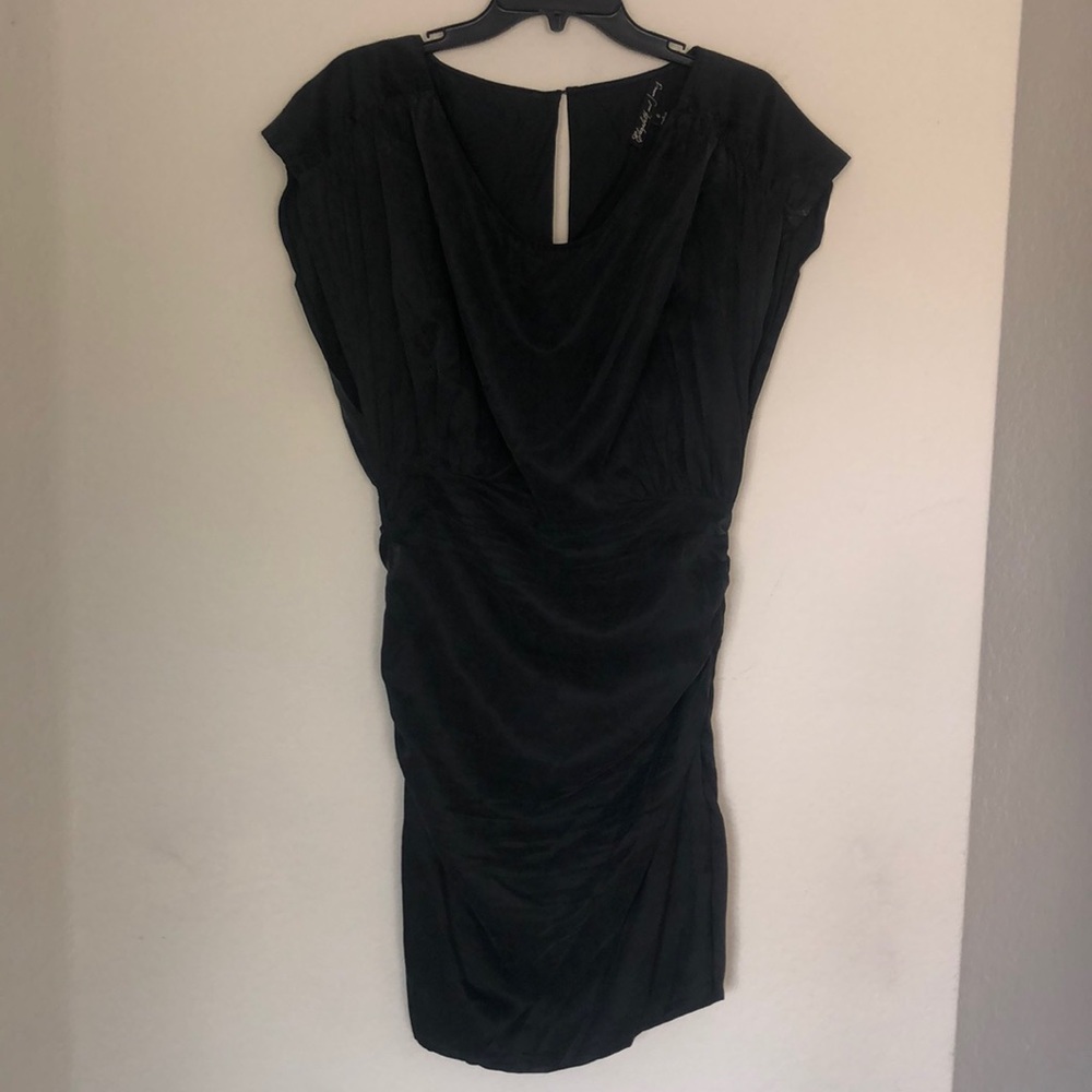 Elizabeth and James black silk dress size 6